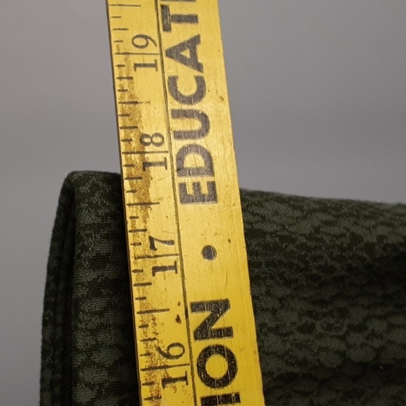 All in Motion Olive Green Snake Print Leggings - Picture 5 of 9